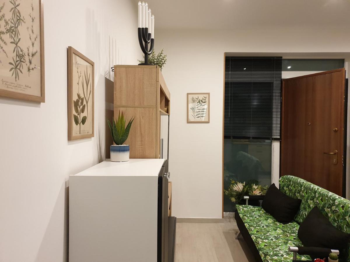 Officinale Rome Apartment, Pineta Sacchetti Eksteriør billede